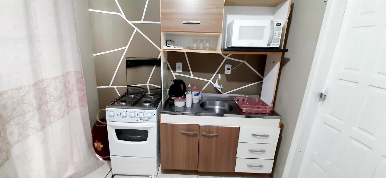 Kitnet K1 Em Torres-Rs - Na Mais Bela Praia Gaucha - Cozinha - Banheiro - Ar Condicionado - Smart Tv 32' - Wi-Fi - Anfitria Superhost No Bnb Екстер'єр фото