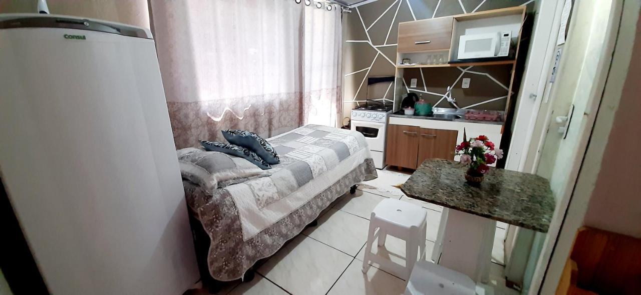 Kitnet K1 Em Torres-Rs - Na Mais Bela Praia Gaucha - Cozinha - Banheiro - Ar Condicionado - Smart Tv 32' - Wi-Fi - Anfitria Superhost No Bnb Екстер'єр фото