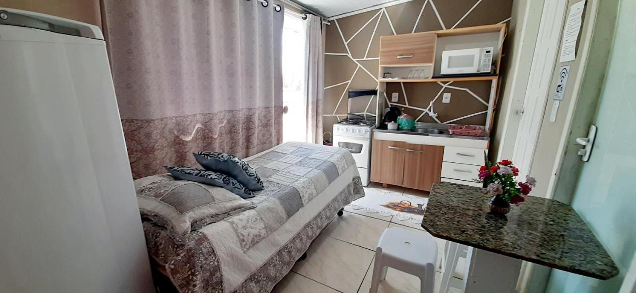 Kitnet K1 Em Torres-Rs - Na Mais Bela Praia Gaucha - Cozinha - Banheiro - Ar Condicionado - Smart Tv 32' - Wi-Fi - Anfitria Superhost No Bnb Екстер'єр фото