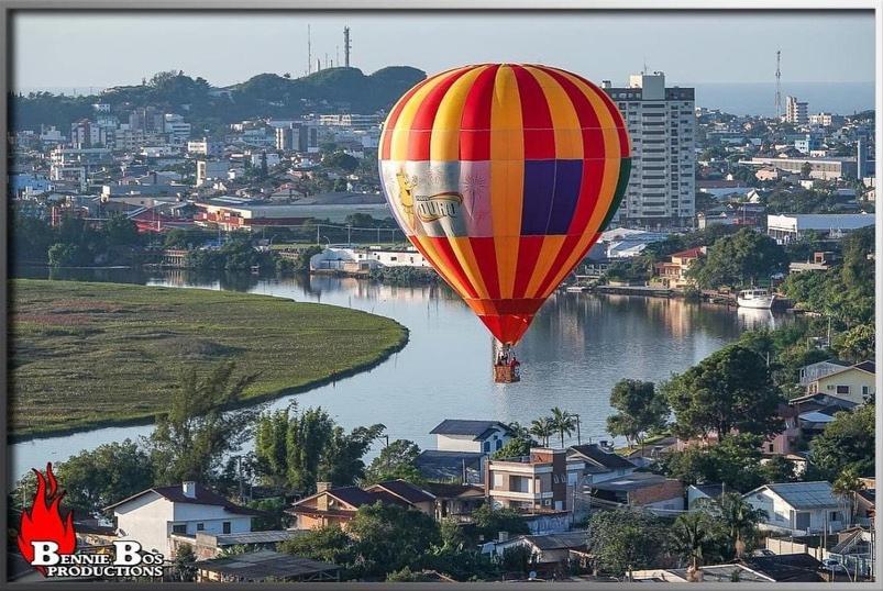 Kitnet K1 Em Torres-Rs - Na Mais Bela Praia Gaucha - Cozinha - Banheiro - Ar Condicionado - Smart Tv 32' - Wi-Fi - Anfitria Superhost No Bnb Екстер'єр фото